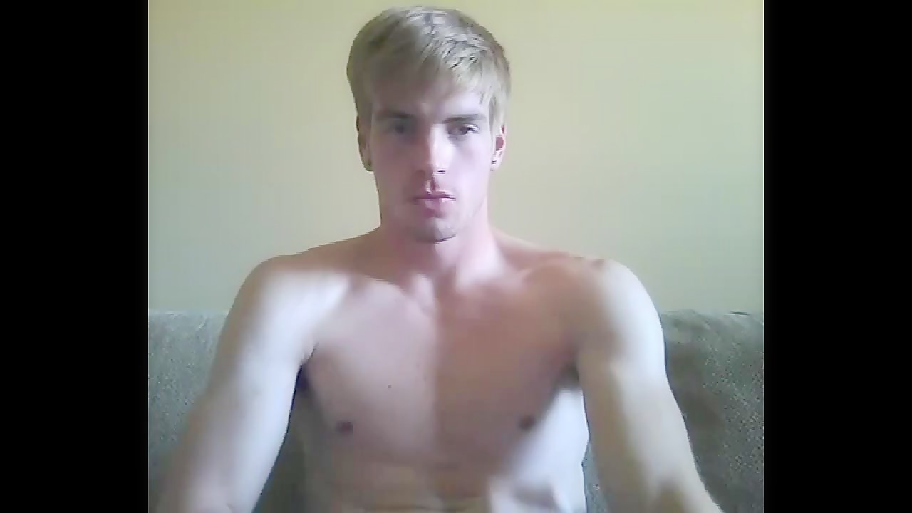 Sexy young Guy wanks his big cock
