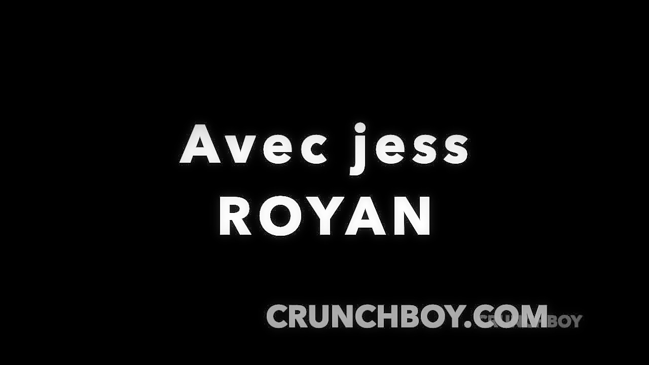 Jess ROYAN fucked bareback by 2 straigths boys curious from Lyon / CRUNCHBOY