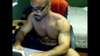 Webcam Cuban Destroyer Back