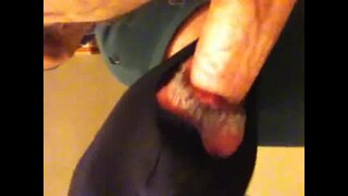 HotThroatLA Sucks Hung Daddy