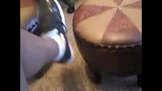 BIG FEET & HARD DICK