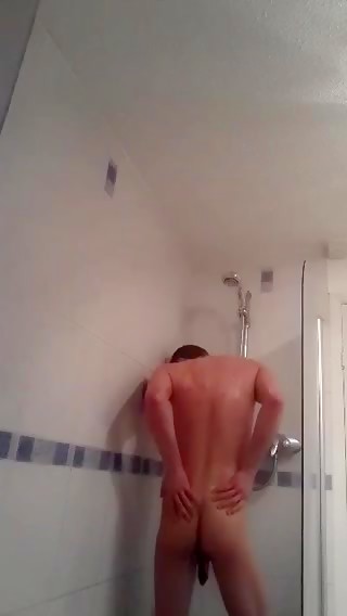 Huge hung guy in shower