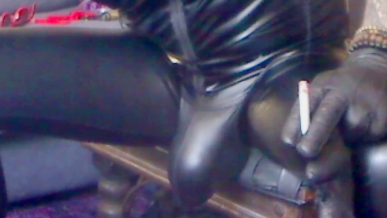 latex bulge 2
