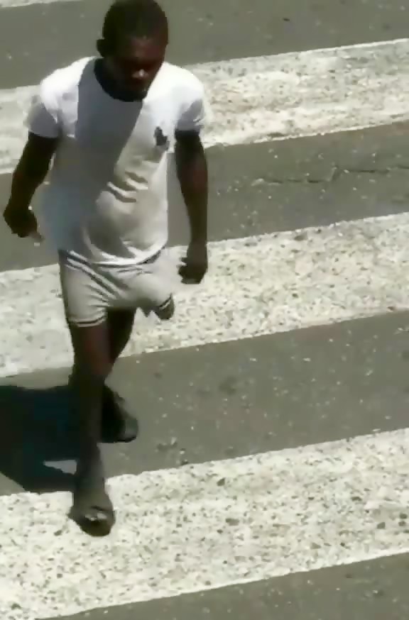 Bulge on Crossing