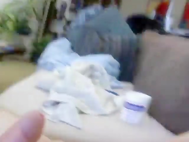 Thumb 4