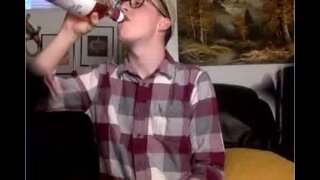 Andy Vaping and jacking