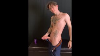 Horsehung skinny boy