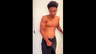 Does anyone know who he is please ?