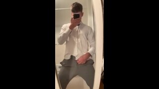 Jaydenxow pulls it out