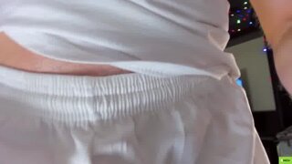 adam_muscle_-cum-show