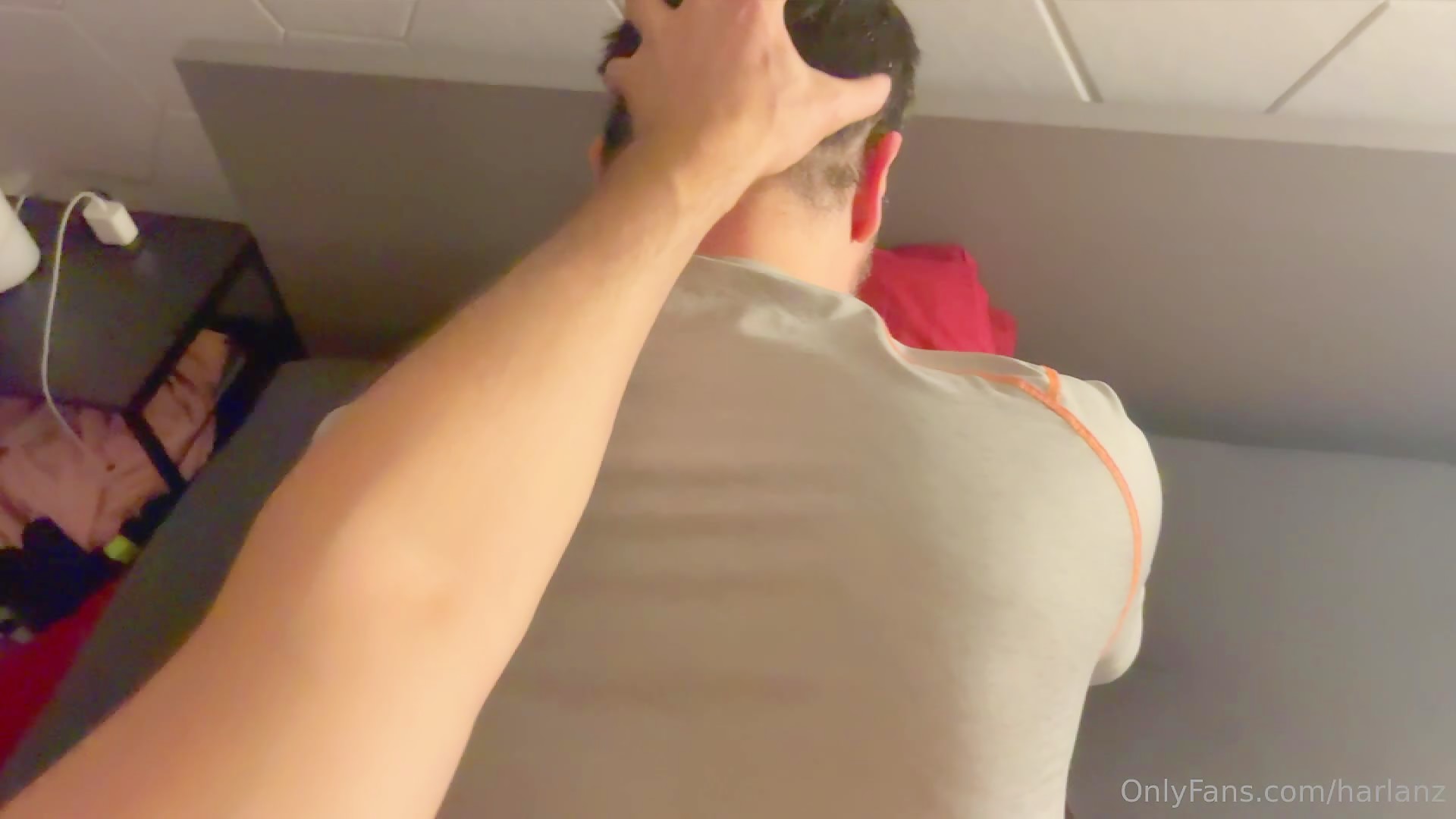 Thumb 8