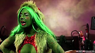 The Grinch could not stop them to fuck