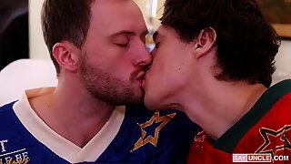 Touchdown! If You Think He's a Football Expert, Wait Until He Teaches You to Fuck