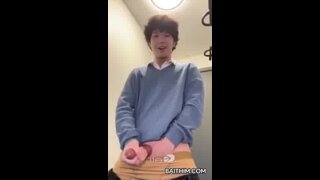 Thumb 8