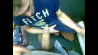Big-Cock Twink Amateur Gets a Nice Facial