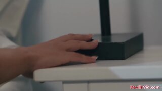 Thumb 1